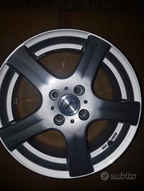 Cerchi in lega Alfa mito