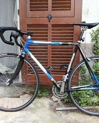 Bicicletta da corsa Pinarello Galileo
