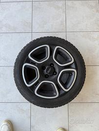 Cerchi originali Fiat 15” con gomme invernali