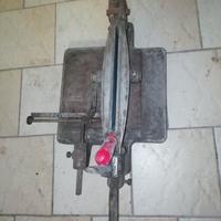 Taglia piastrelle manuale