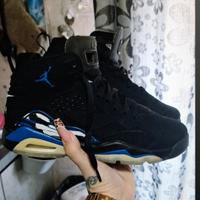 Sneakers Jordan blu nere velluto taglia 38 ottime 