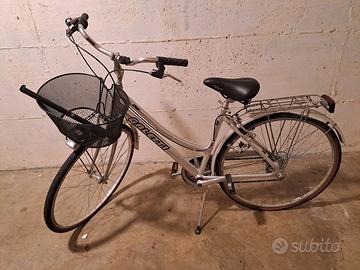 Bicicletta donna come nuova