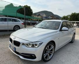 Bmw 320 320d Touring Sport Navi+Led+Pelle