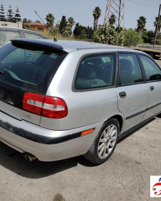 VOLVO V40 SW 645 2.0 136CV 95-04 -Ricambi