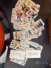 Carte taroccho di Marsiglia con scatola legno