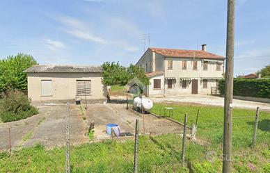 CASA SEMINDIPENDENTE A BAGNOLI DI SOPRA