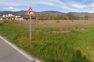 Terreno Agricolo di 2.466 mq a Povoletto
