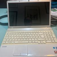 Sony vaio VPCEB1A4E