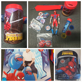 Tanti articoli con personaggio spiderman