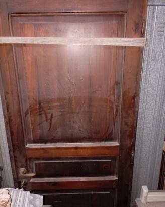 porta in legno 