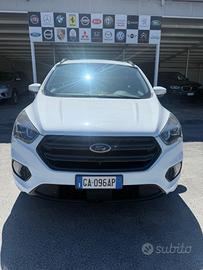 Ford Kuga 1.5 TDCI 120 CV S&S 2WD ST-Line