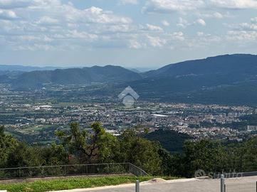 TER. RESIDENZIALE A SCHIO