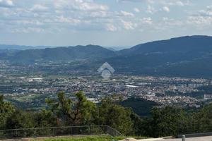 TER. RESIDENZIALE A SCHIO