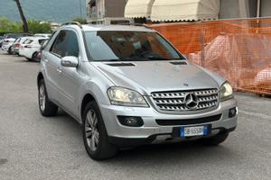 MERCEDES Classe M ML 320
