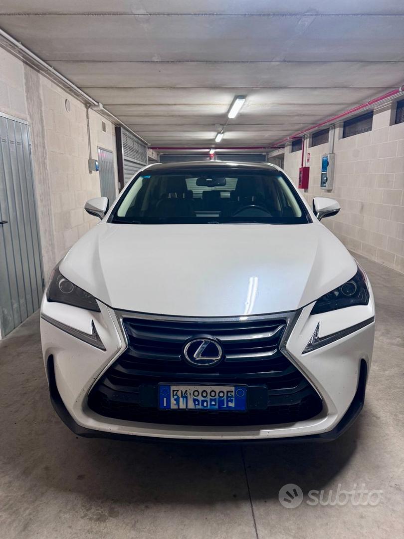 Lexus NX 1ª serie