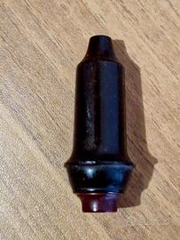 Vecchio interruttore in bachelite 