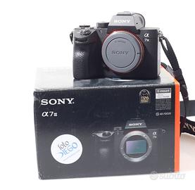 FOTOCAMERA DIGITALE MIRRORLESS FF SONY A7 3. CORPO