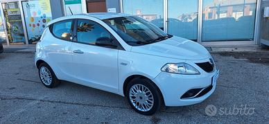 Lancia Ypsilon 1.2 69 CV 5 porte GPL Ecochic Silve