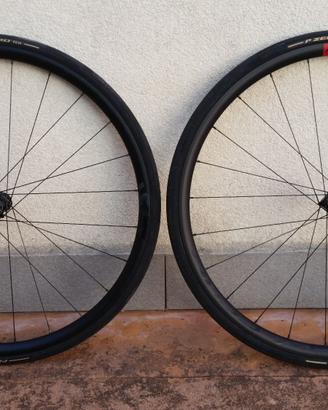 Ruote Fulcrum Racing 5 DB + copert. Pirelli P Zero
