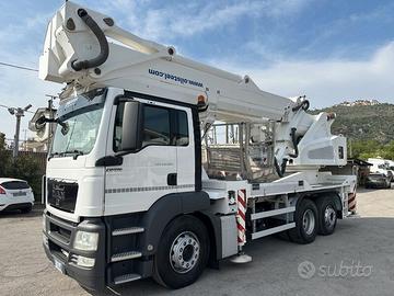 MAN TGS 26.320 CON PIATTAFORMA AEREA OIL STELL 423