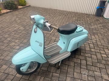 Lambretta 50 J de Luxe