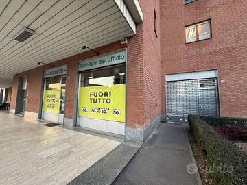 Immobile di 171 m² con 3 locali a Carmagnola