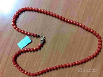 collana corallo