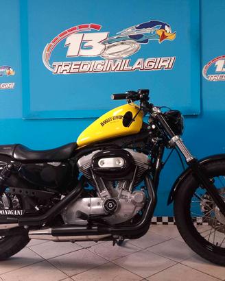 HARLEY-DAVIDSON SPORTSTER XL 883