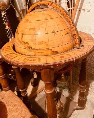 Mappamondo giradischi anni 60