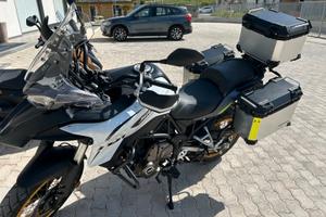 QJ Motor SRT 700 - 2024