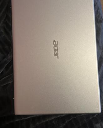 Acer aspire 1
