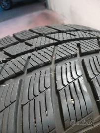 2 gomme Barum Polaris 5 215/45/18 quasi nuove