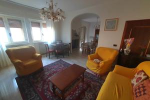 Appartamento + giardino + garage