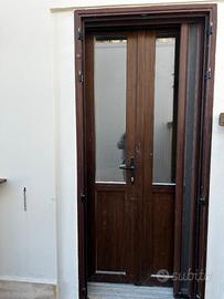 Porta in pvc con perziana in allluminio e zanzarie