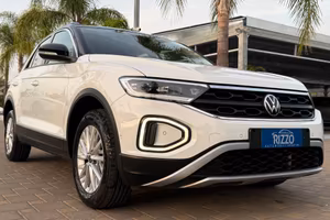 VOLKSWAGEN T-ROC 2.0 TDI SCR 150 CV IQ DRIVE LIFE 