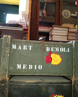 Cassa militare in legno