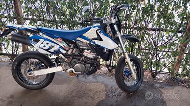 Suzuki DRZ-400 Valenti