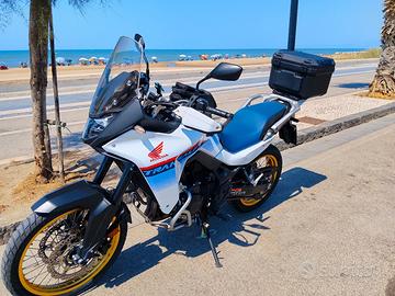 Honda transalp 750 