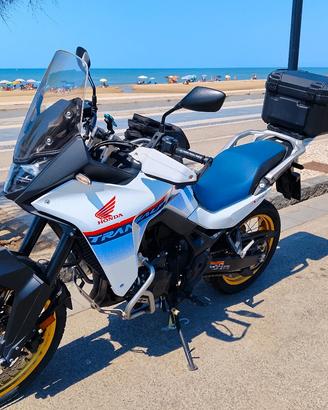 Honda transalp 750 