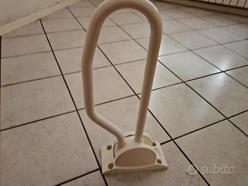 maniglia bagno per disabili 
