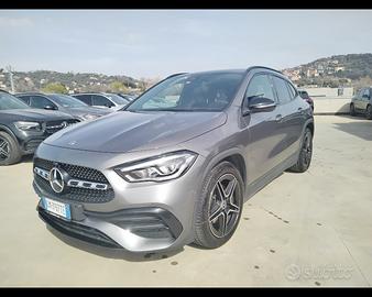 Mercedes GLA-H247 2020 - GLA 180 d Premium auto