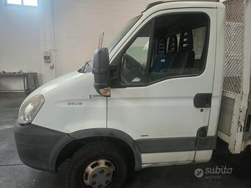Iveco Daily 35C12  passo lungo ruote p. gemellate