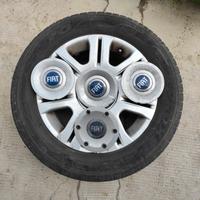 4 gomme estive + cerchi in lega + copricerchi