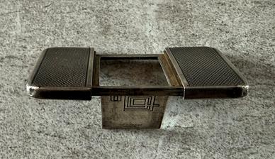 Cornice Argento S.T. DUPONT x OLIVETTI Anni ‘40