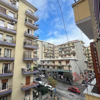 3 Vani + Cantina Piazza Arenella abitabile