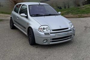 RENAULT CLIO PHASE 1