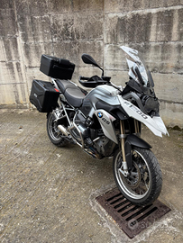 BMW R 1200 GS per cambio genere