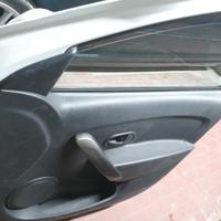 Porta destra dacia sandero