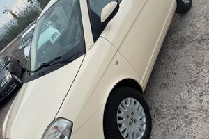 Lancia Ypsilon 1.3 Multijet 16V Argento