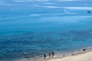 SOVERATO - Ampia casa vacanze sul lungomare